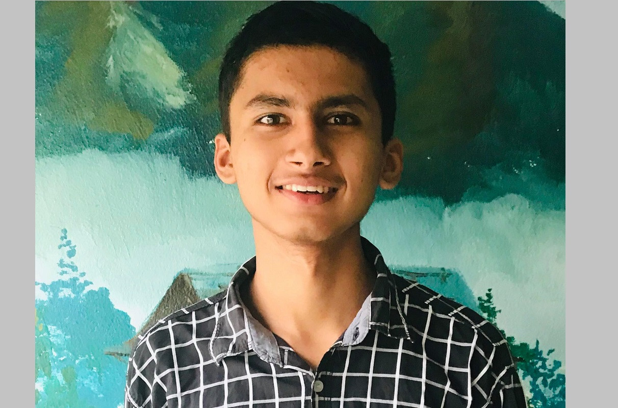 दिपेश पौडेल