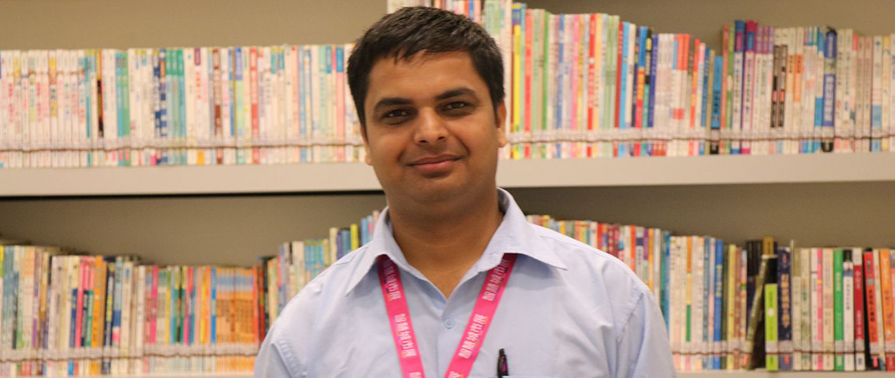 वसन्त आचार्य