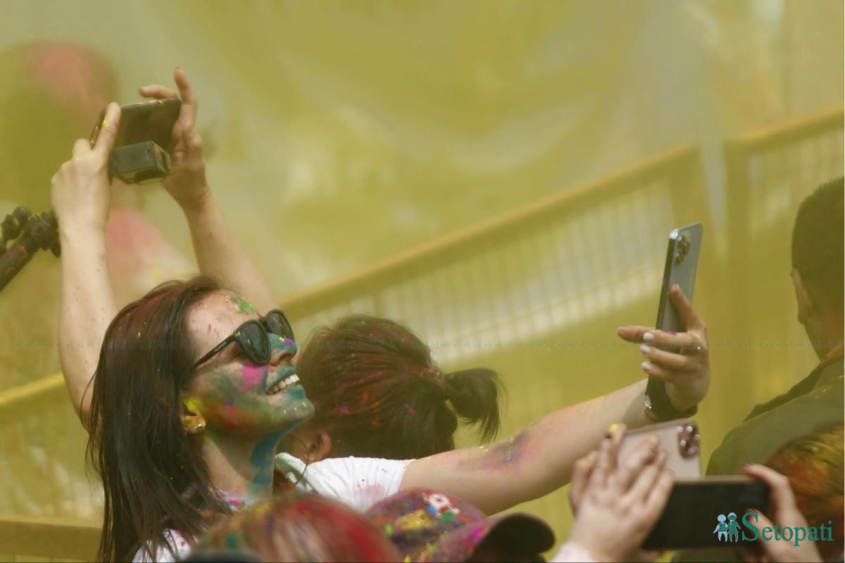 basantapur holi (5)-ink.jpeg