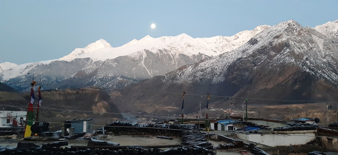 नेपाली कांग्रेसका वरिष्ठ नेता रामचन्द्र पौडेल नेपालका तेस्रो राष्ट्रपति निर्वाचित भएपछि। तस्बिर: नवीनबाबु गुरूङ/सेतोपाटी