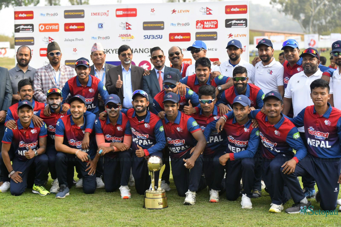 आजका तस्बिरहरू- चैत २१