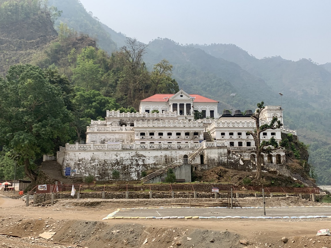 आजका तस्बिरहरू- वैशाख १४