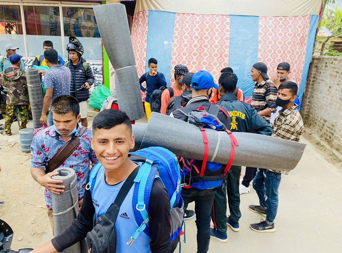 आजका तस्बिरहरू- वैशाख १४