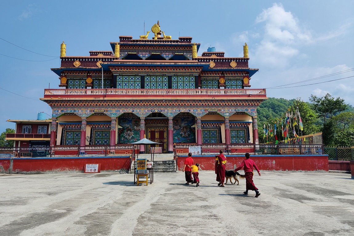 आजका तस्बिरहरू- वैशाख १८