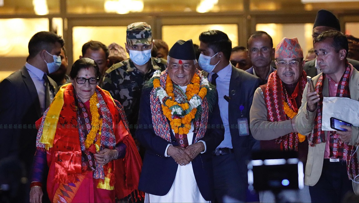 नेपाली कांग्रेसका वरिष्ठ नेता रामचन्द्र पौडेल नेपालका तेस्रो राष्ट्रपति निर्वाचित भएपछि। तस्बिर: नवीनबाबु गुरूङ/सेतोपाटी