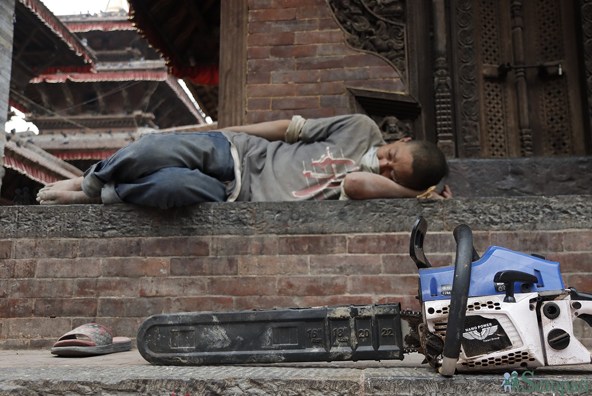 आजका तस्बिरहरू- वैशाख १८