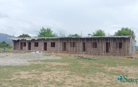 निर्माणाधीन भवन। तस्बिर: नारायण/सेतोपाटी