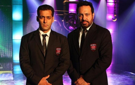 सलमान खान र उनका बडिगार्ड शेरा।