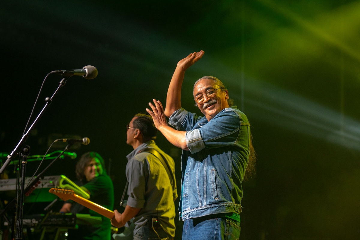 05-Nepathya-frontman-in-action-in-LA.-Photo---Dipit-Raz-1748498373.jpg