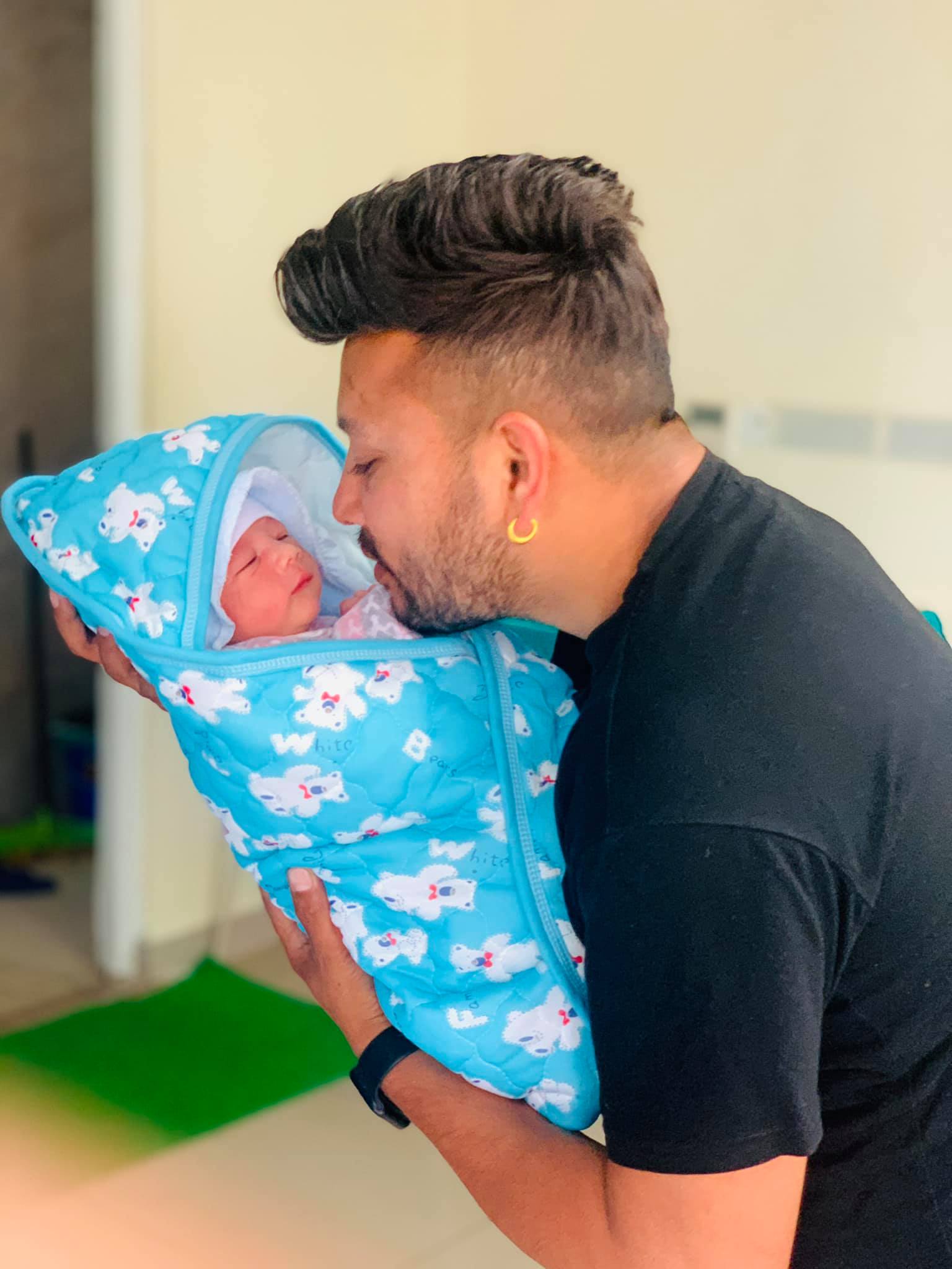 तस्बिरः दुर्देश थापाको फेसबुकबाट