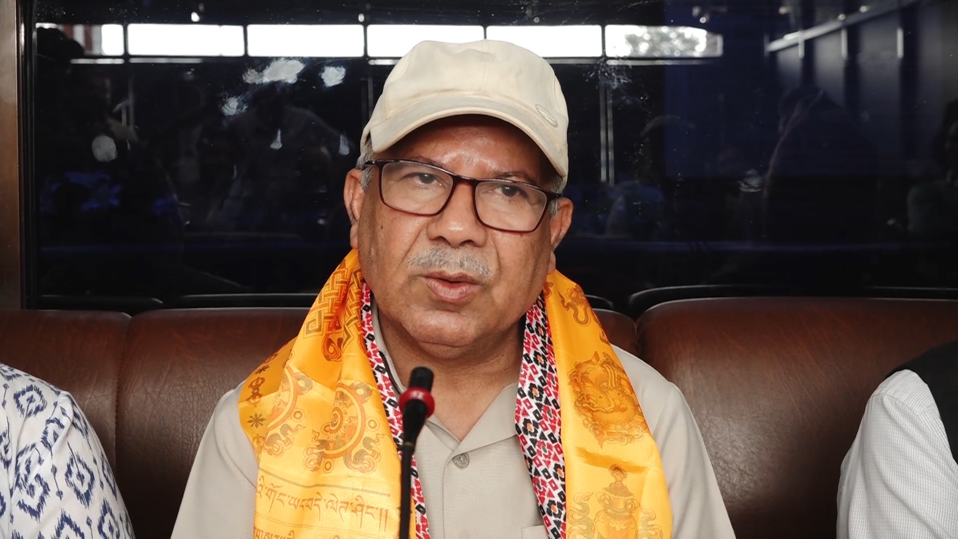 Mathava Kumar Chat माधव नेपाल थ्री गर्जेज विश्वविद्यालयमा मुख्यवक्ता :: सेतोपाटी संवाददाता ...