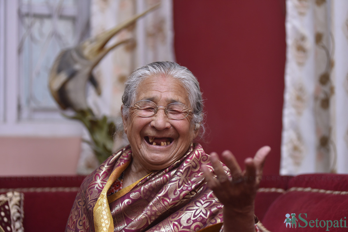 ८७ वर्षीया नानीछोरी श्रेष्ठ। तस्बिरः नारायण महर्जन/सेतोपाटी
