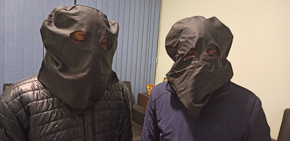 पक्राउ परेकाहरू।