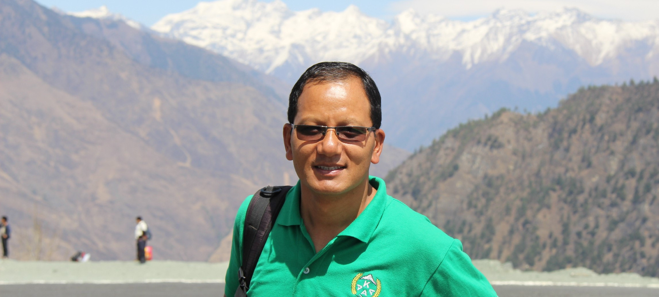 ई. नारायण गुरुङ।