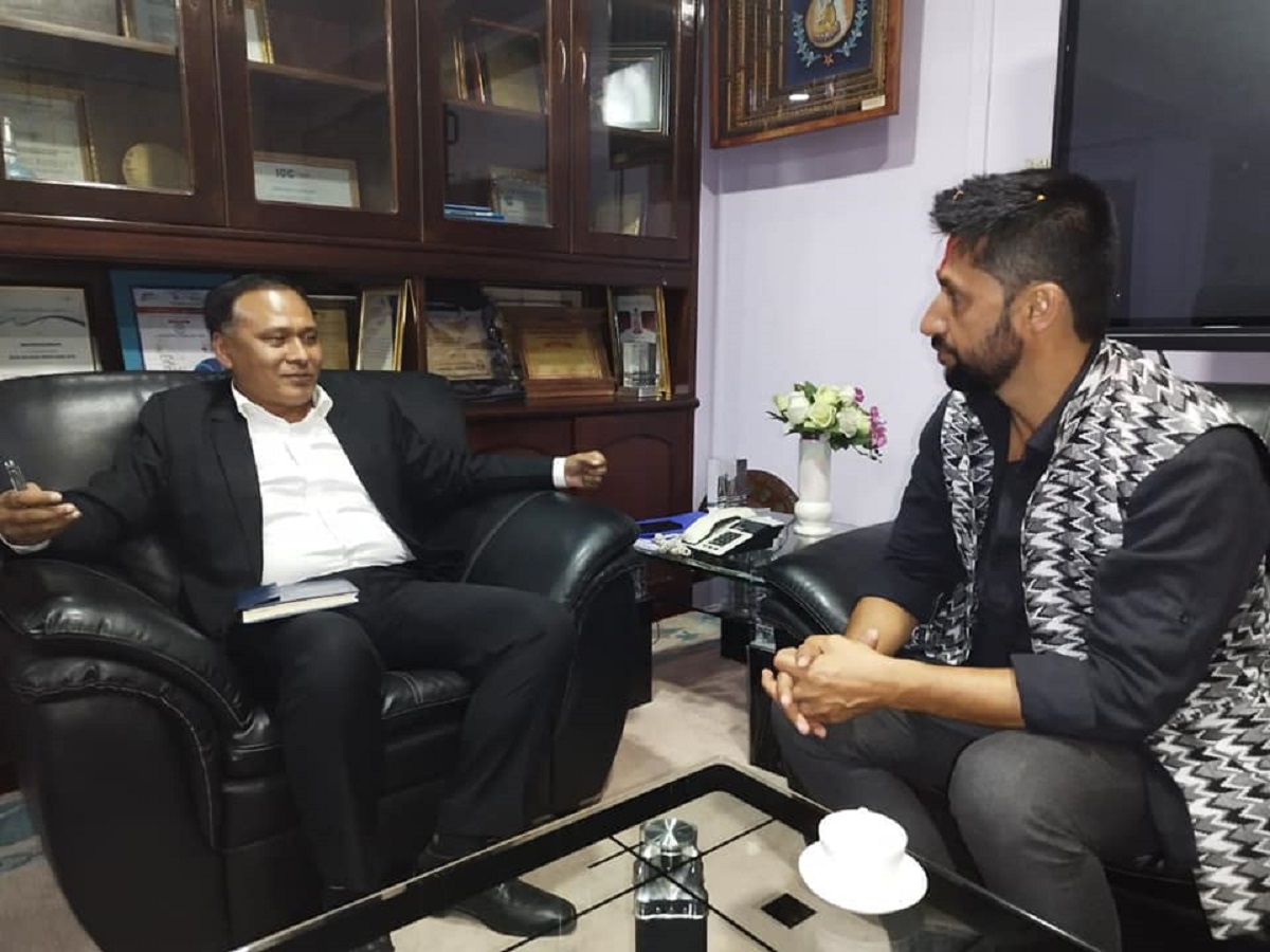 तस्बिर स्रोत: रवि लामिछानेको फेसबुकबाट।