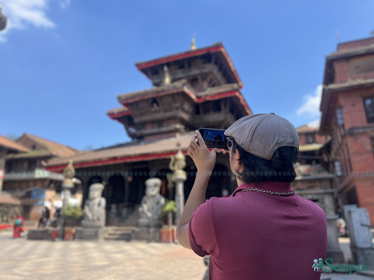 २६ वर्षीय रूसेल शिल्पकार। तस्बिरः सबिना श्रेष्ठ/सेतोपाटी