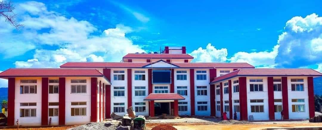 मण्डनदेउपुर नगरपालिकाको नयाँ प्रशासनिक भवन, तस्बिर: फेसबुक