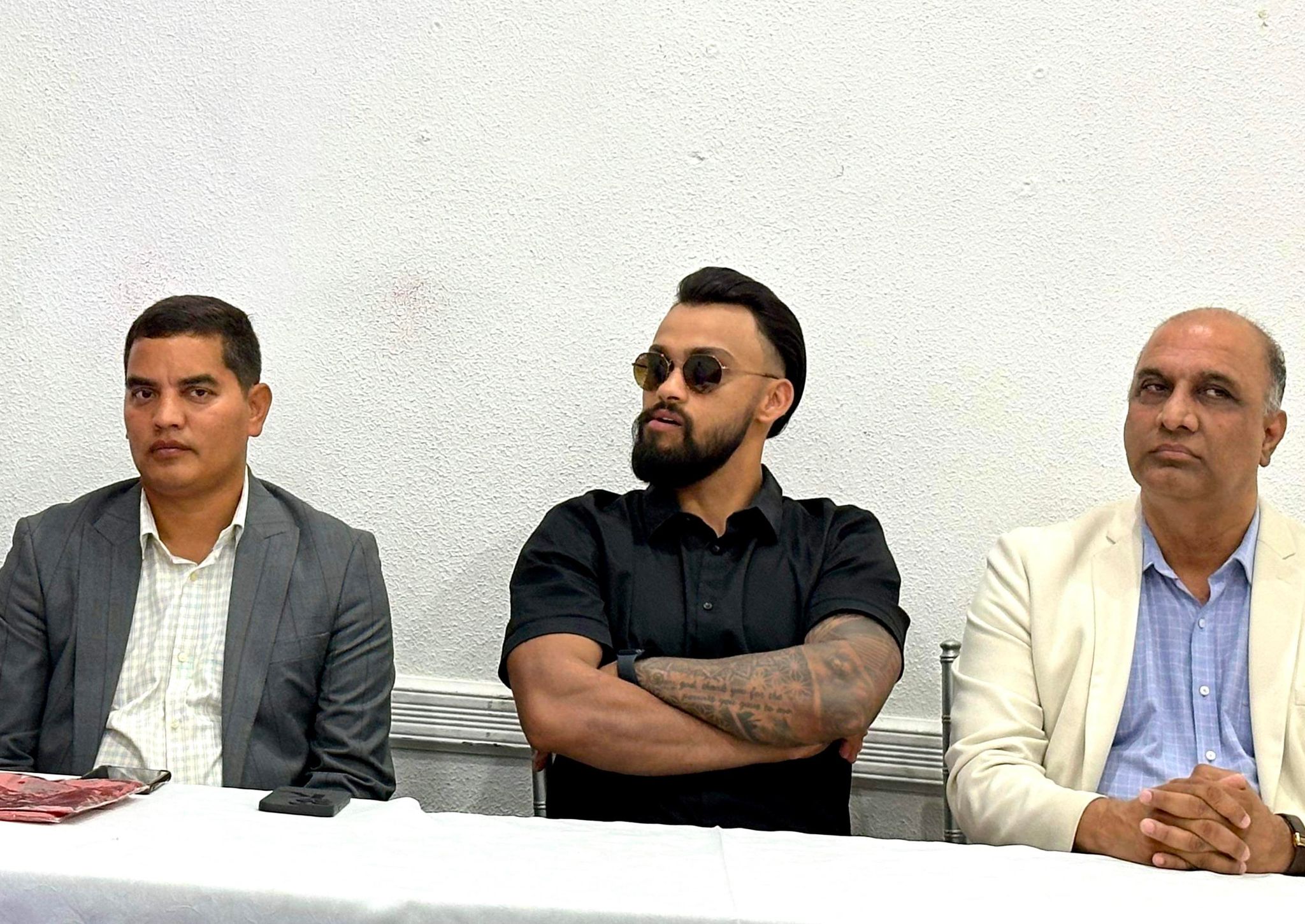 कुशल भुर्तेल (बीच)