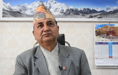 ईश्वर पोखरेल