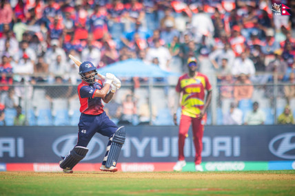 नेपालका लागि दश वर्षपछि विश्वकपमा अर्धशतक प्रहार गरेका दीपेन्द्र