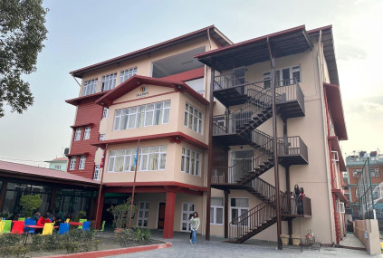 भदौ २४ गते जलाइएको युलेन्स स्कुलका पूर्वाधार पूर्ण क्षमतामा सञ्चालन, नेतृत्व पनि परिवर्तन