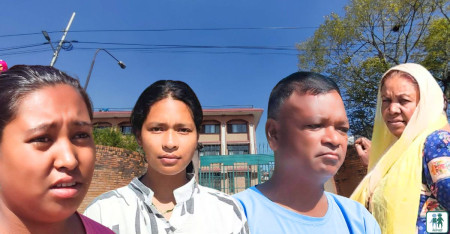 'अरूका नातिनातिना नयाँ लुगा लगाएर हिँड्छन्, मेरा नातिनातिना यहीँ थुनिएका छन्'
