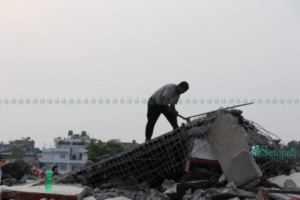 मनोहराको उजाड बस्तीमा आज साँझ जे देखियो, हेर्नुहोस् तस्बिरमा