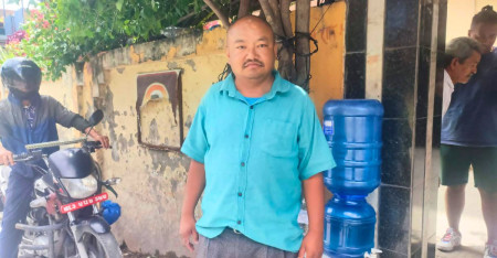 जलेर छटपटाइरहेका गणेश नेपालीलाई उठाएर अस्पताल लैजान पहल गरेका रामेश्वर तामाङ