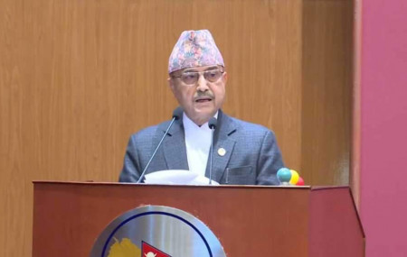 राष्ट्रियसभाको बिहीबारको बैठकमा उपप्रधान तथा रक्षामन्त्री पूर्णबहादुर खड्का।