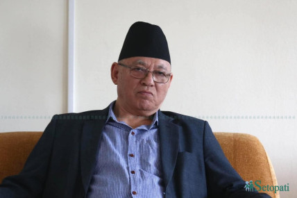 कार्यदल संयोजक रामबहादुर थापा। फाइल तस्बिर।