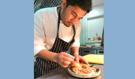 'सीप नभएको भए बेलायतमा रेस्टुरेन्ट चलाउन सक्थिनँ'