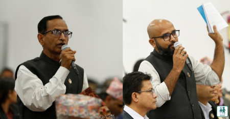 कांग्रेस सांसद चन्द्रमोहन यादव र रास्वपा सांसद गणेश कार्की। तस्बिरः नवीनबाबु गुरूङ।