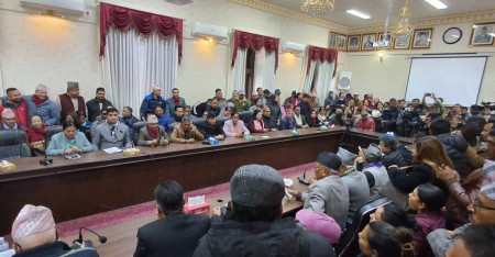 निर्वाचन आयोग र  विशेष महाधिवेशनबाट निर्वाचित पदाधिकारीबीच छलफल (लाइभ)