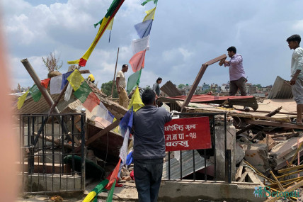 बुद्ध जयन्तीकै दिन बल्खुको बौद्ध गुम्बामा चल्यो डोजर