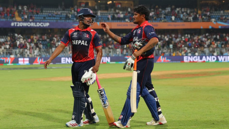 इंग्ल्यान्डविरूद्ध अन्तिम ओभरमा के सोचिरहेका थिए लोकेश?