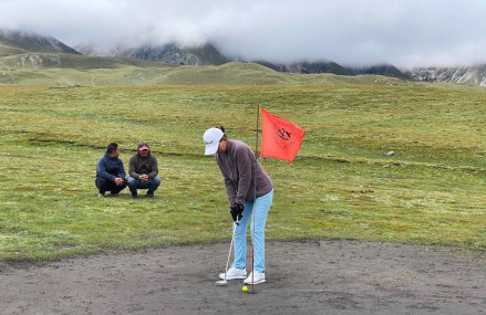 एरिजोनामा देखेको सपना, पूरा गर्दैछन् लोमान्थाङको ४७०० मिटर उचाइमा