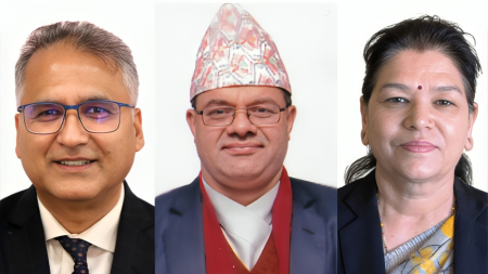 सर्वोच्च बार एशोसिएसनका अध्यक्ष मेघराज पोखरेल, मुख्य न्यायाधीश श्रीकान्त पौडेल र मुख्य न्यायाधीश शान्तिसिंह थापा।