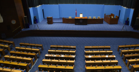 प्रतिनिधि सभाको पहिलो बैठकमा के हुन्छ?