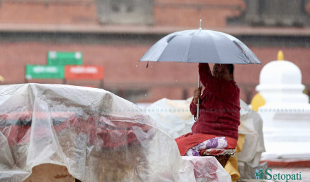 नेपालको मौसममा देखिँदैछ तीन प्रणालीको असर, शनिबारसम्मै वर्षाकै सम्भावना