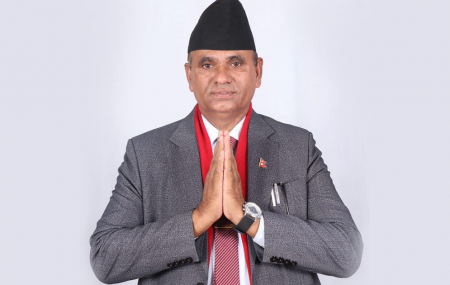 एमाले सुदूरपश्चिम दल नेता राजेनद्र रावल। फाइल तस्बिर