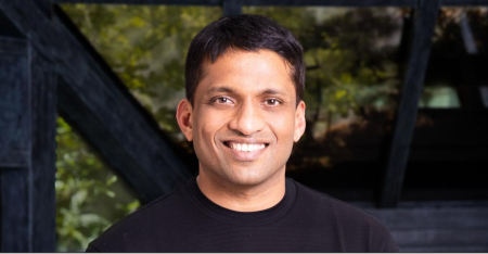 एक गणित शिक्षकले कसरी बनाए २२ अर्ब डलरको साम्राज्य? अनि कसरी झर्‍यो शून्यमा?