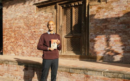 राधाः र्‍याथ अफ मयजूका लेखक ऋषि अमात्य। तस्बिरः शिखर भट्टराई