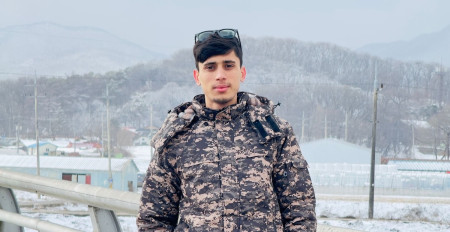 'अझै केही वर्ष कमाएर फर्किने सोच छ'