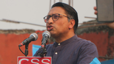 तस्बिरः रासस
