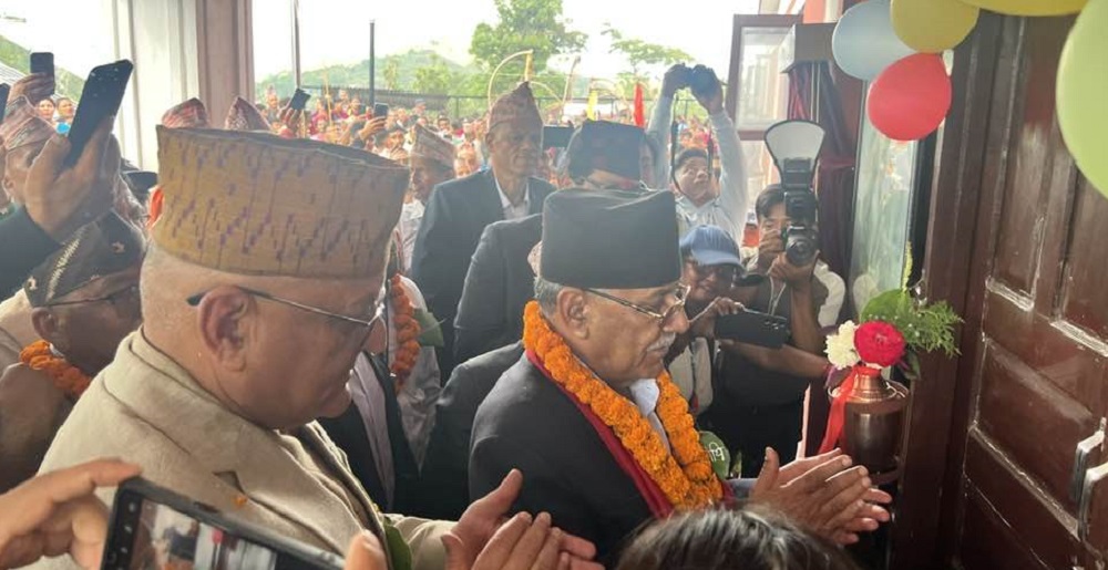 भिमसेन थापा गाउँपालिका भवन उद्घाटन