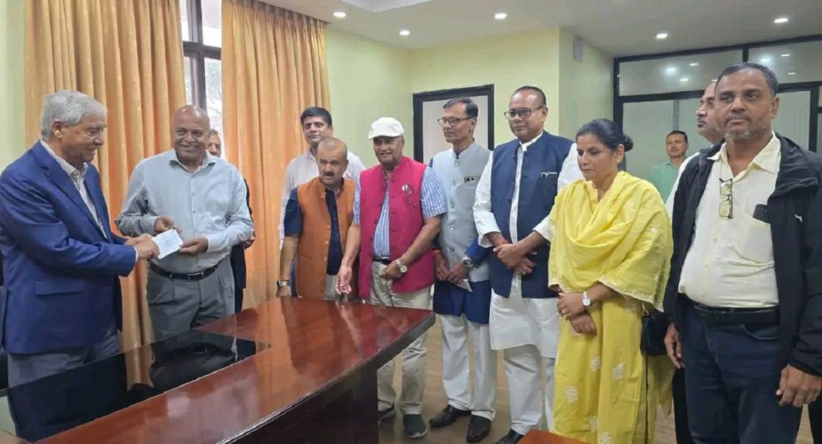 कांग्रेसले हत्या अभियोग लागेका देवेन्द्र यादवलाई हिजो सदस्यता दियो, आजै खोस्यो