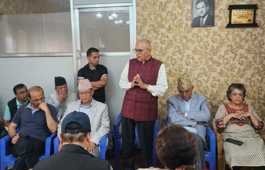 तस्बिर: कोइरालाको सचिवालय
