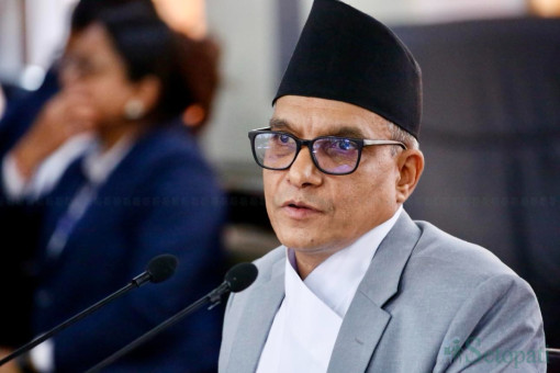 इनम सापकोटा र उनीसँगको प्रसंगमा आफ्नो संलग्नता नभएको भन्दै प्रधानन्यायाधीश शर्माले निकाले विज्ञप्ति