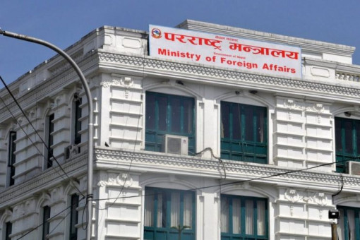 मध्यपूर्वका देशमा रहेका नेपालीहरूलाई सरकारले भन्यो- बाहिर ननिस्कनू, निरन्तर सम्पर्कमा रहनू