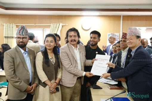 राज्य व्यवस्था तथा सुशासन समिति  सभापति हरि ढकाल। तस्बिरः नवीनबाबु गुरूङ/सेतोपाटी।